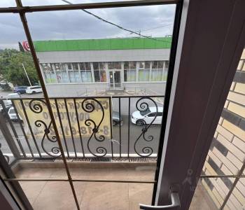 Продается 3-х комнатная квартира, 58 м²