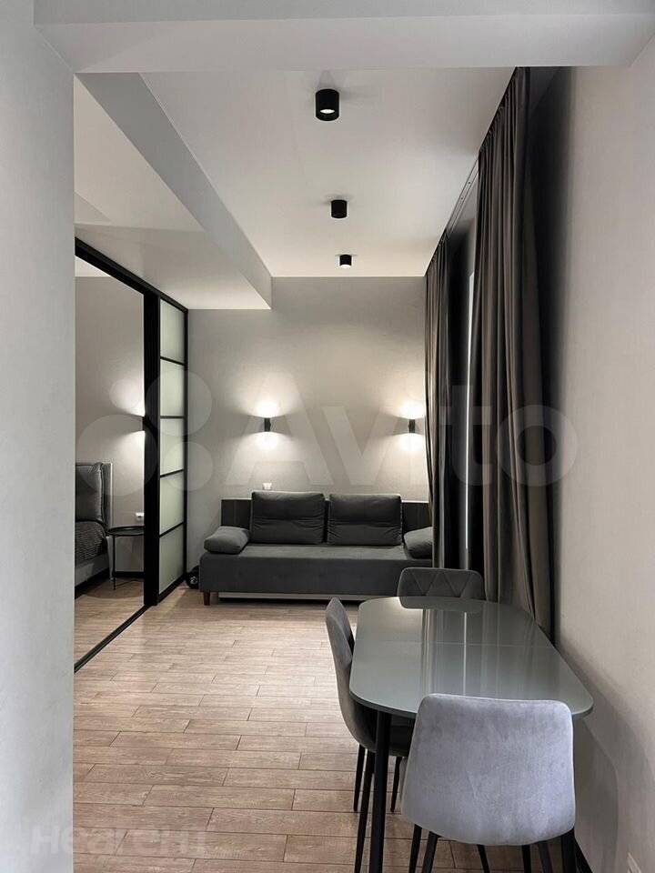 Продается 1-комнатная квартира, 45 м²