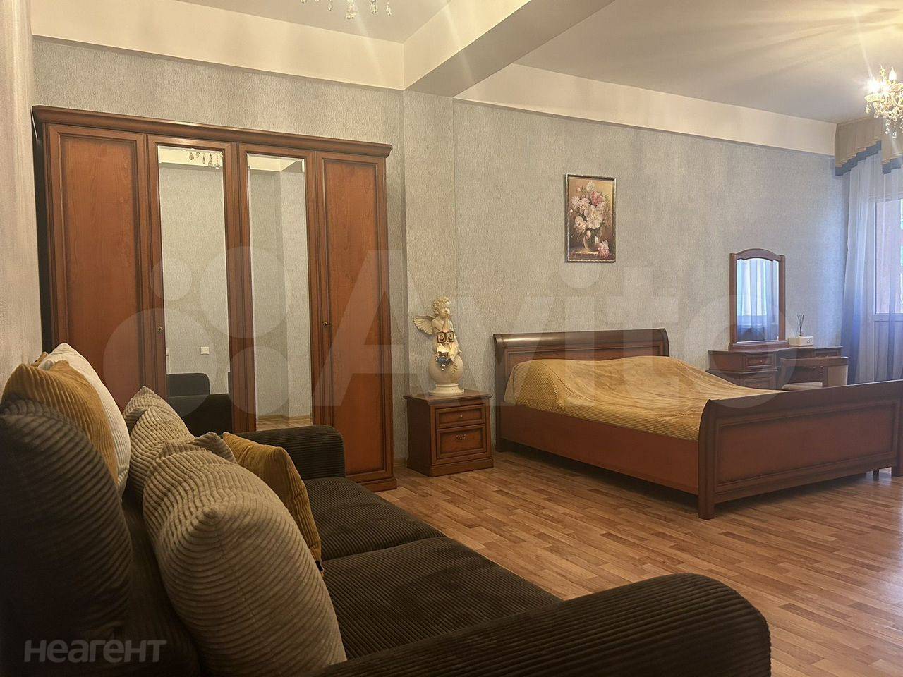 Сдается 1-комнатная квартира, 89,9 м²