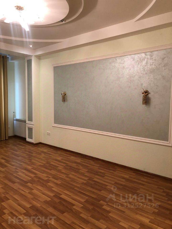 Продается 2-х комнатная квартира, 64 м²