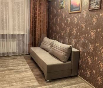 Сдается 1-комнатная квартира, 40 м²