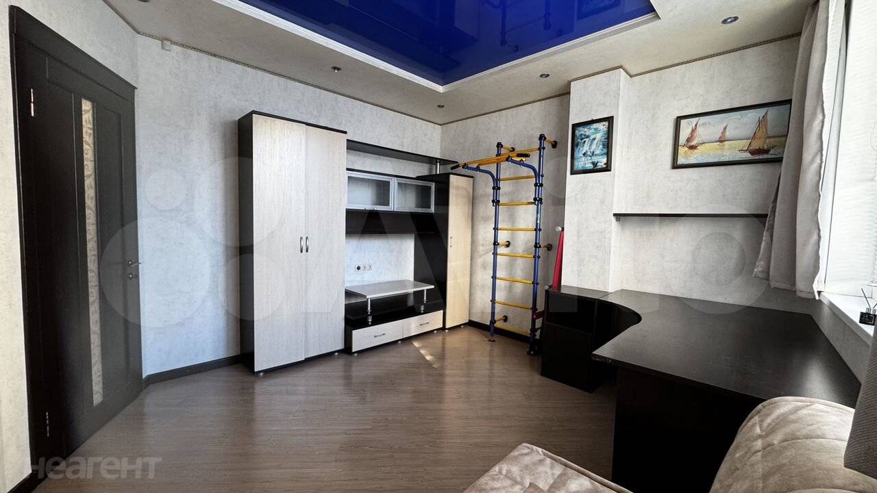 Сдается Многокомнатная квартира, 65 м²