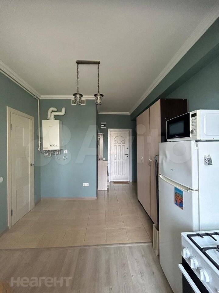 Сдается 1-комнатная квартира, 32 м²