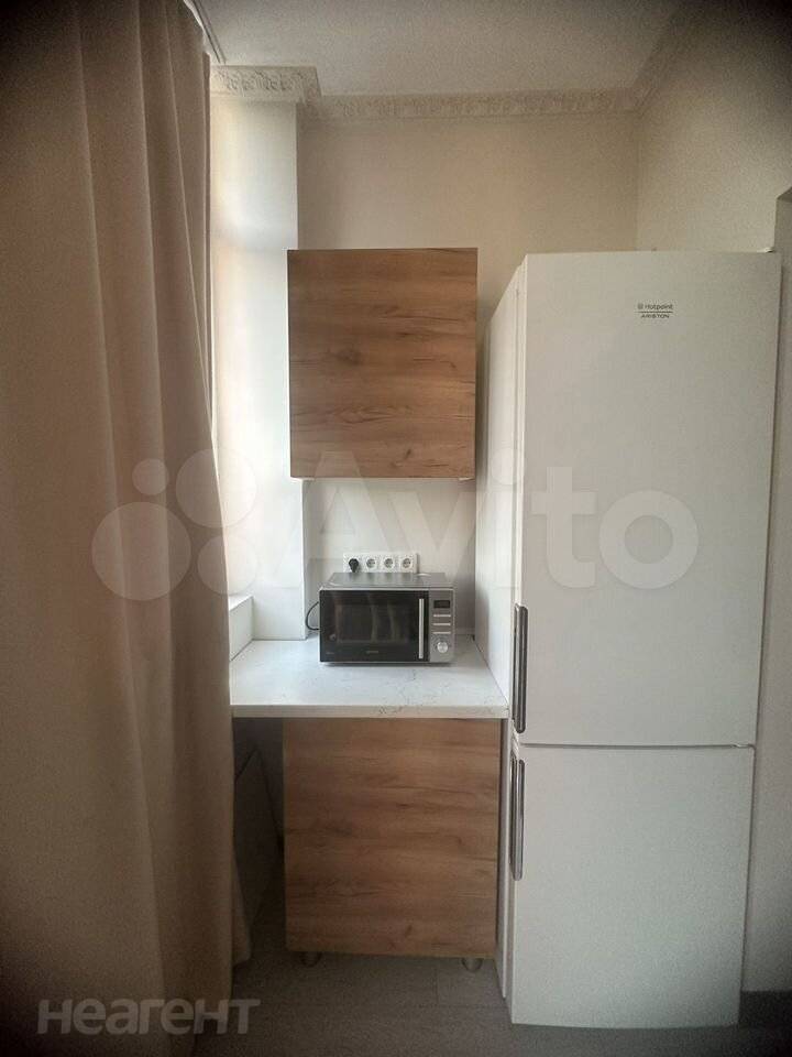 Сдается 1-комнатная квартира, 40 м²