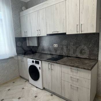 Сдается 1-комнатная квартира, 41 м²