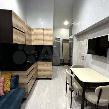 Продается 1-комнатная квартира, 32 м²