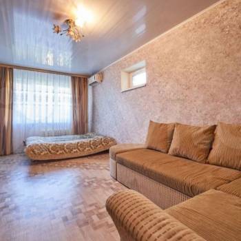 Сдается 1-комнатная квартира, 56 м²