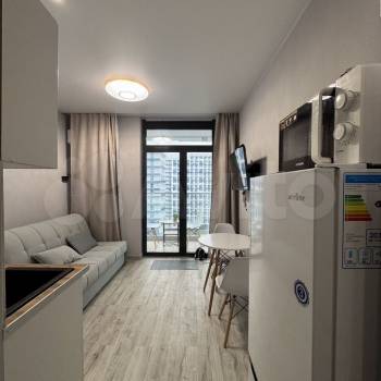 Продается 1-комнатная квартира, 18,3 м²