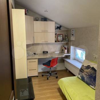 Продается Многокомнатная квартира, 160 м²