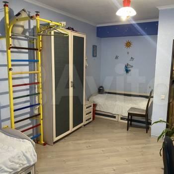 Продается Многокомнатная квартира, 160 м²