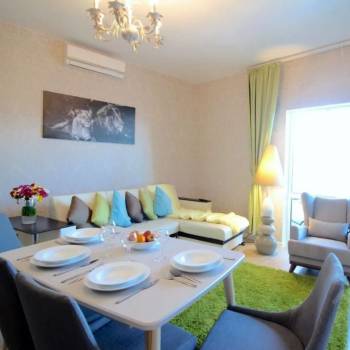 Продается 1-комнатная квартира, 66,7 м²