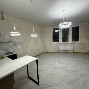 Продается 1-комнатная квартира, 28,4 м²