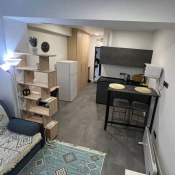 Продается 1-комнатная квартира, 19,8 м²