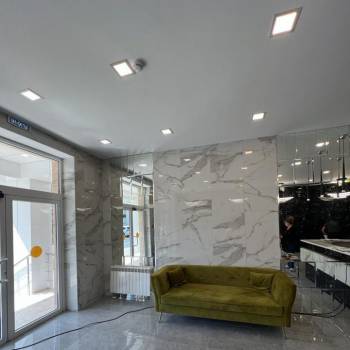 Продается 1-комнатная квартира, 71 м²