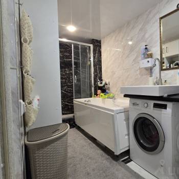 Продается 2-х комнатная квартира, 60 м²