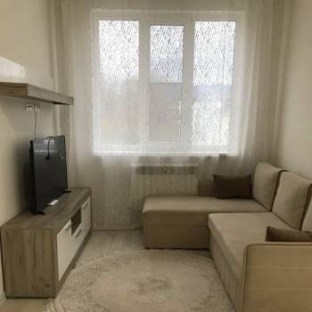 Продается 1-комнатная квартира, 44 м²