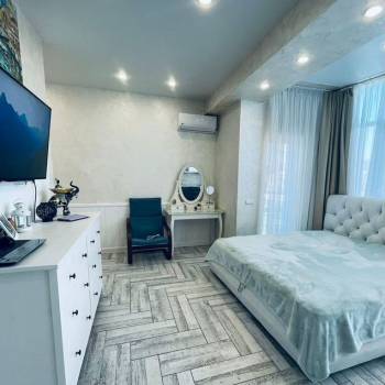 Продается 2-х комнатная квартира, 57 м²