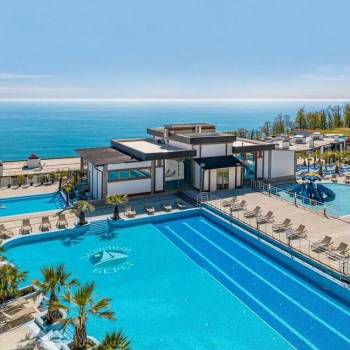 Сдается 2-х комнатная квартира, 98 м²