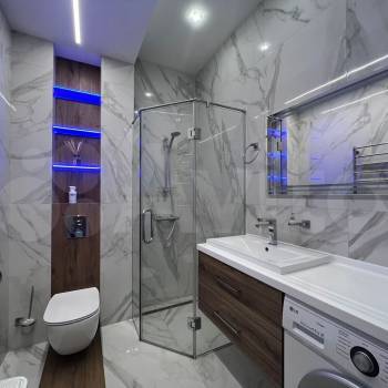 Сдается 2-х комнатная квартира, 98 м²