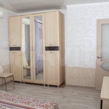 Сдается Многокомнатная квартира, 58 м²