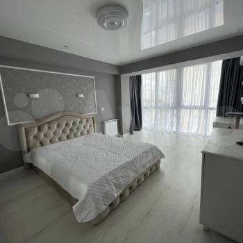 Продается Многокомнатная квартира, 90 м²