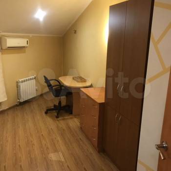 Сдается Многокомнатная квартира, 80 м²