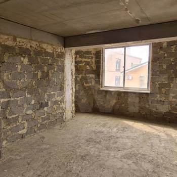 Продается 1-комнатная квартира, 65 м²