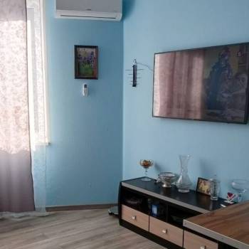 Продается 1-комнатная квартира, 28 м²