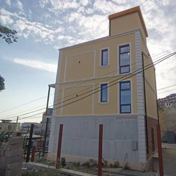 Продается Дом, 230 м²