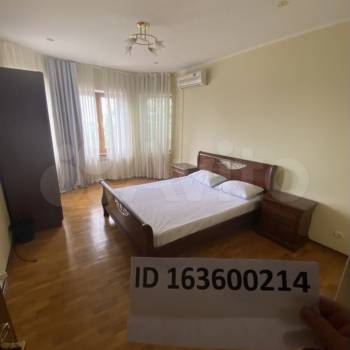 Продается Дом, 200 м²