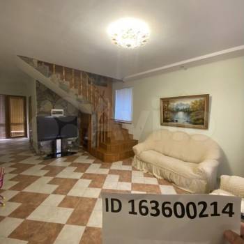 Продается Дом, 200 м²