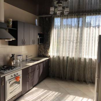 Продается 2-х комнатная квартира, 80 м²