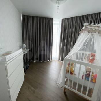 Продается 3-х комнатная квартира, 63 м²