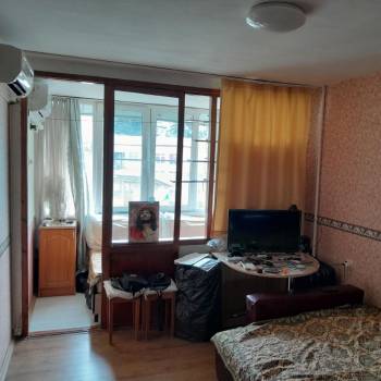 Продается 1-комнатная квартира, 30 м²