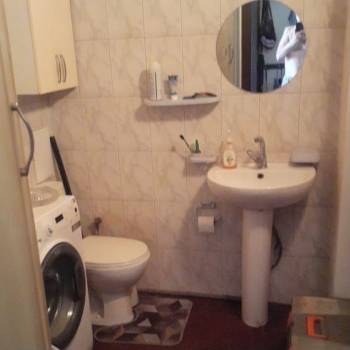 Продается 1-комнатная квартира, 27,6 м²