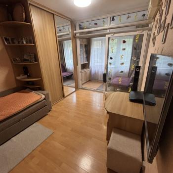 Продается 1-комнатная квартира, 30 м²