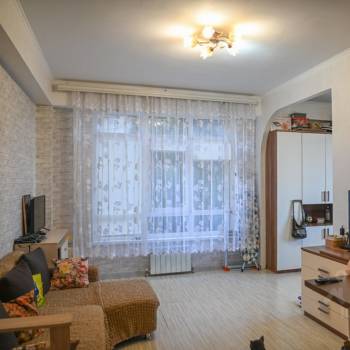 Продается 1-комнатная квартира, 41,6 м²
