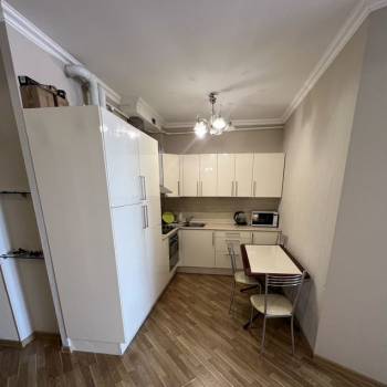 Сдается 2-х комнатная квартира, 60 м²