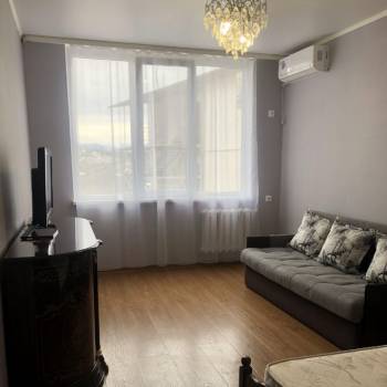 Продается 1-комнатная квартира, 28,5 м²