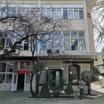 Сдается Нежилое помещение, 180 м²