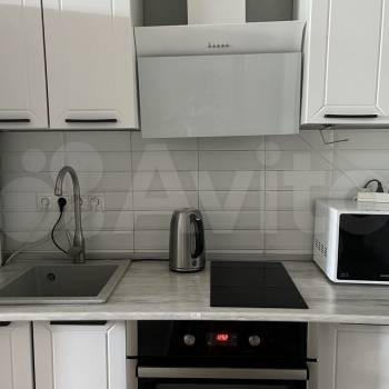 Продается 1-комнатная квартира, 27 м²