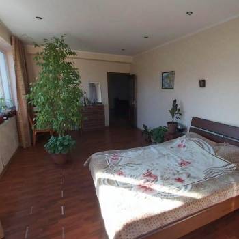 Продается 3-х комнатная квартира, 108,6 м²