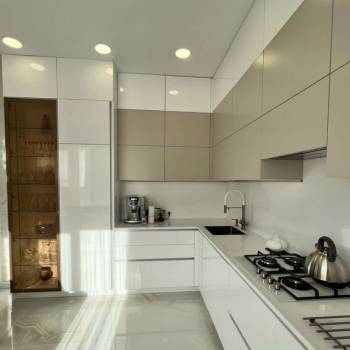 Продается Дом, 250 м²