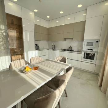 Продается Дом, 250 м²