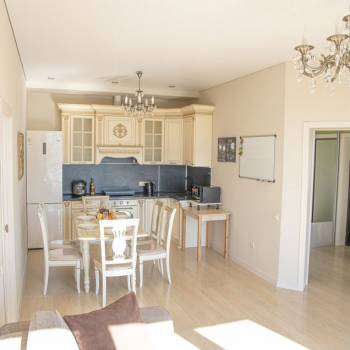 Сдается Многокомнатная квартира, 85 м²