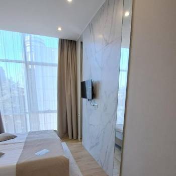 Продается 1-комнатная квартира, 50 м²