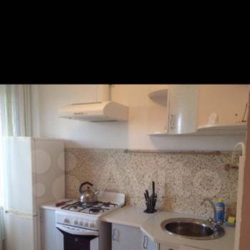 Продается 1-комнатная квартира, 32 м²