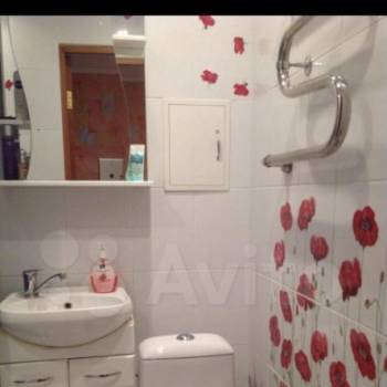 Продается 1-комнатная квартира, 32 м²