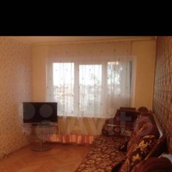 Продается 1-комнатная квартира, 32 м²