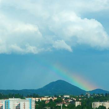 Продается 1-комнатная квартира, 32 м²